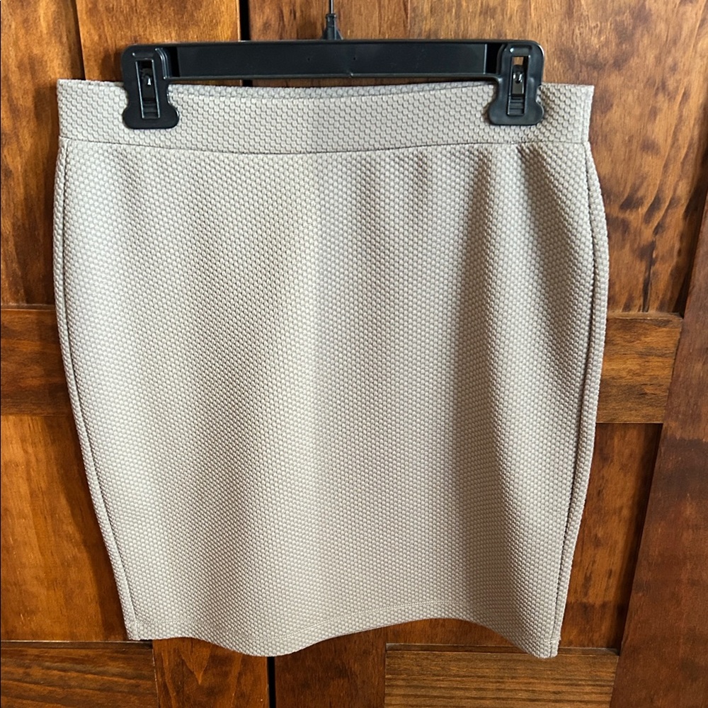 LOFT Textured Beige Pencil Skirt